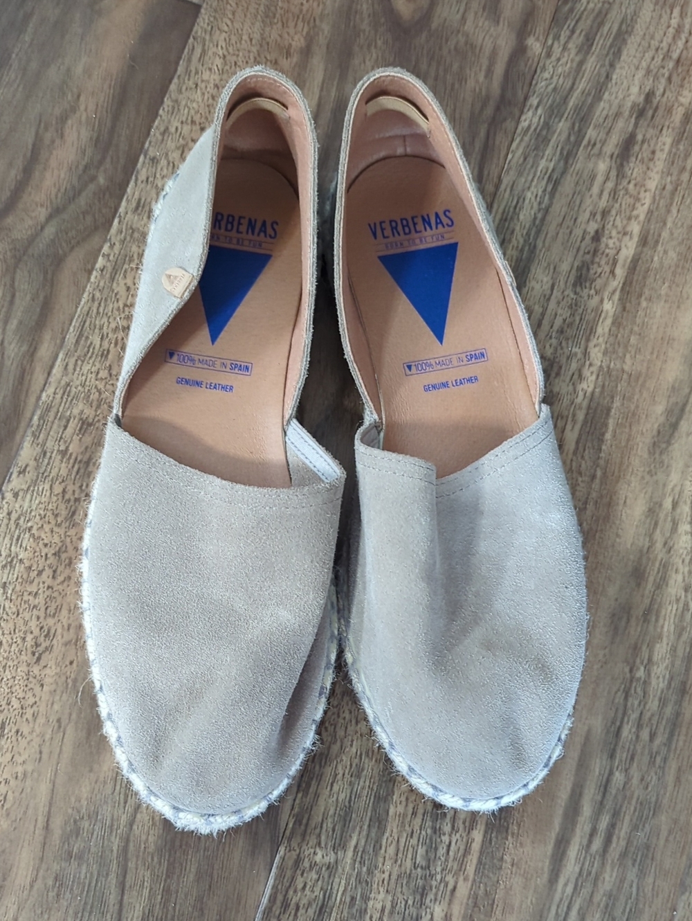 Verbenas Women's Beige Suede Espadrilles